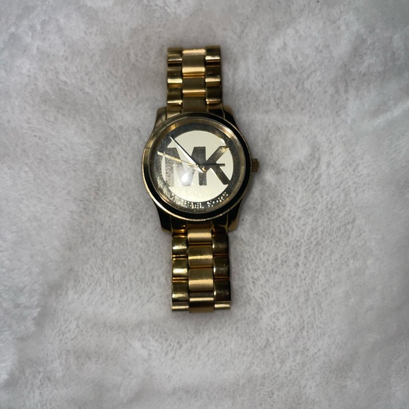 Michael Kors Gold Watch - Picture 1 of 4